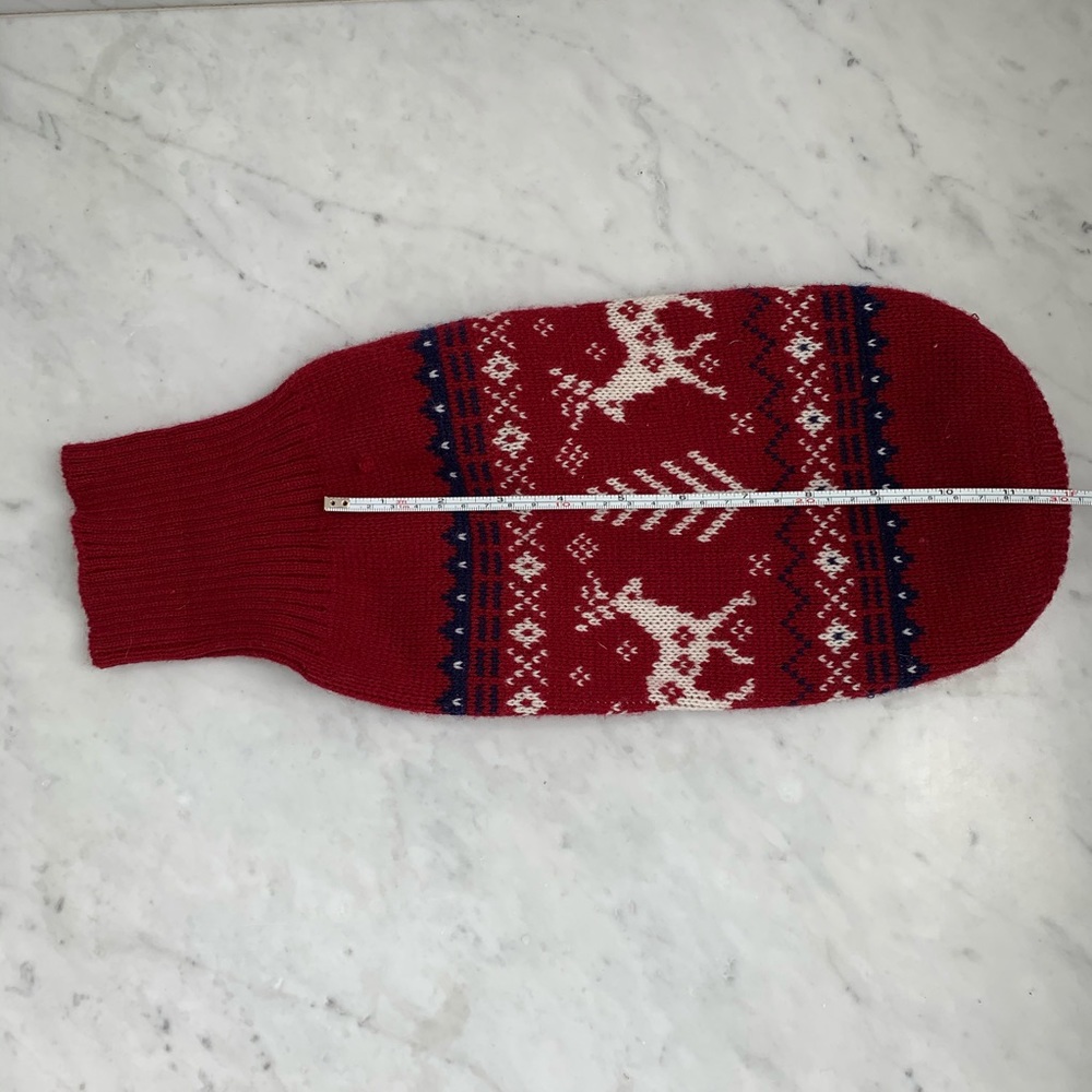 Dog Holiday sweater EUC